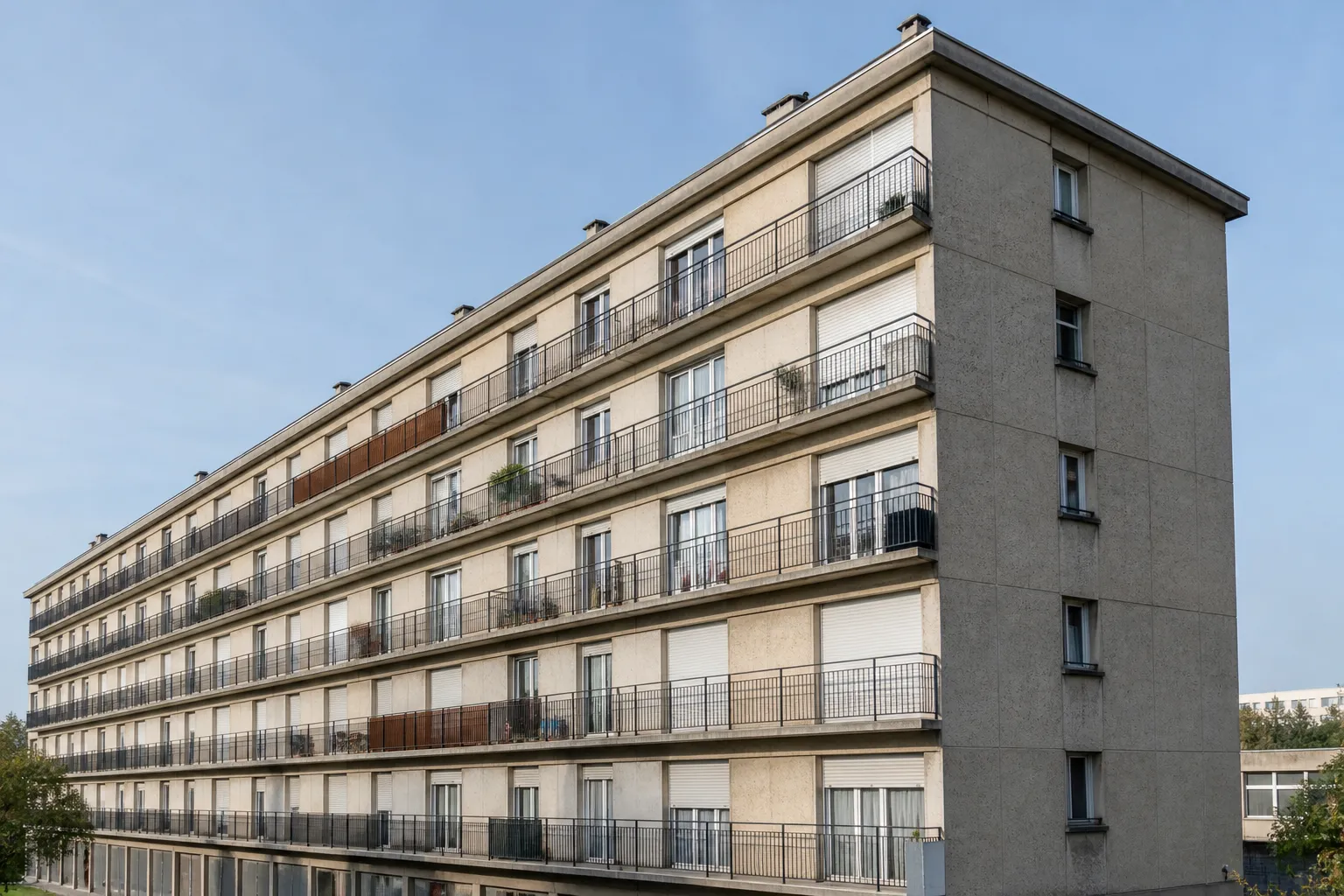 Façade d’un immeuble collectif des années 1960